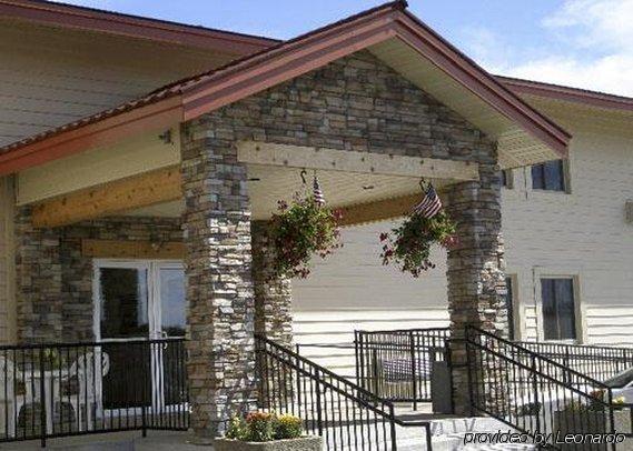 Regency Inn And Suites О-Клэр Экстерьер фото
